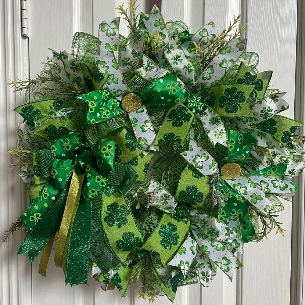 LARGE St Patrick’s Day Wreath 26”Thick & Full Indoor Outdoor Green Shamrock